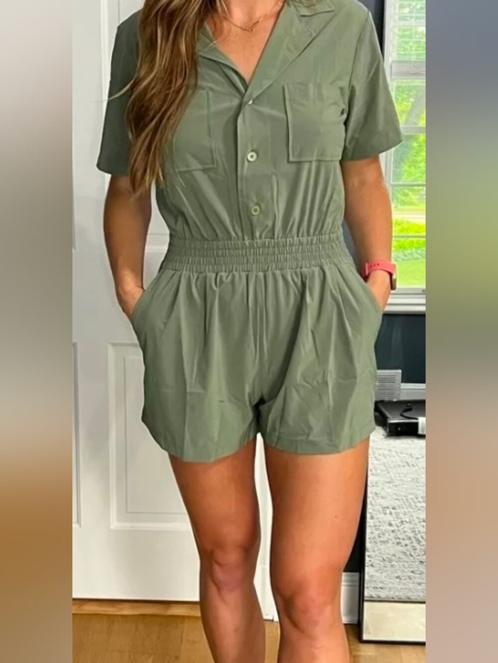 Vuori Villa Utility Romper Pistachio Green Utility Short Romper Size Small - Picture 6 of 16